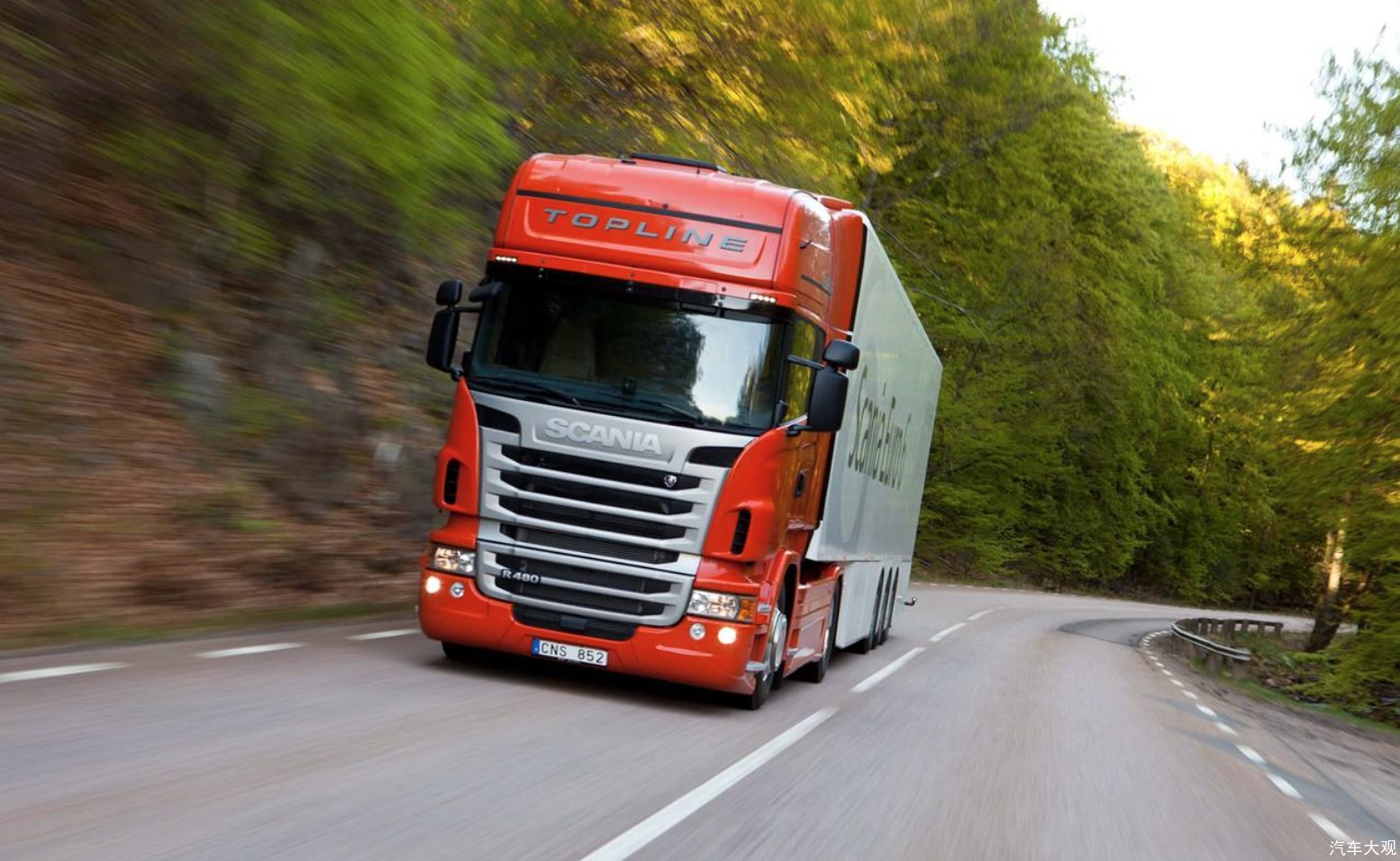 斯堪尼亚与芬兰运输公司合作 测试半自动驾驶卡车车队