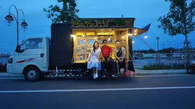 助推“地摊经济” 江淮轿卡售货车强势来袭