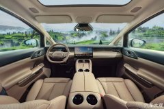 哈曼Ready Display中国量产首发 赋能北汽极狐问道V9亮相