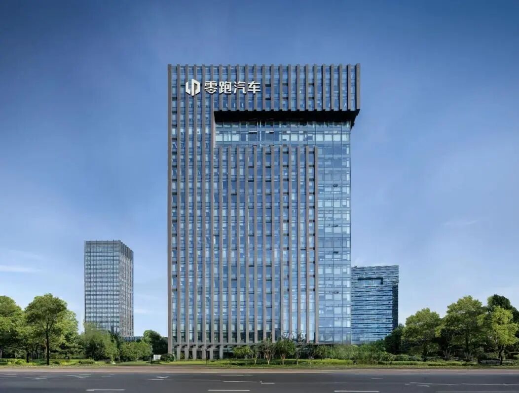 探访零跑超级工厂：一场关于成本、效率与品质的重新解题