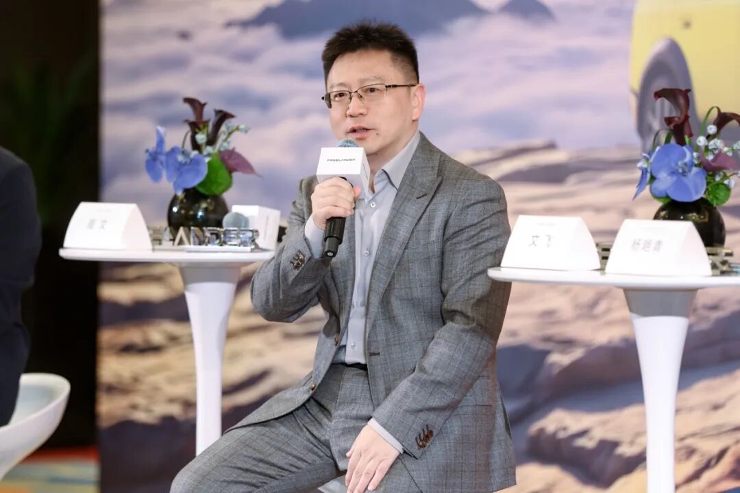 奇瑞捷豹路虎神行者8：“电动路虎”新王
